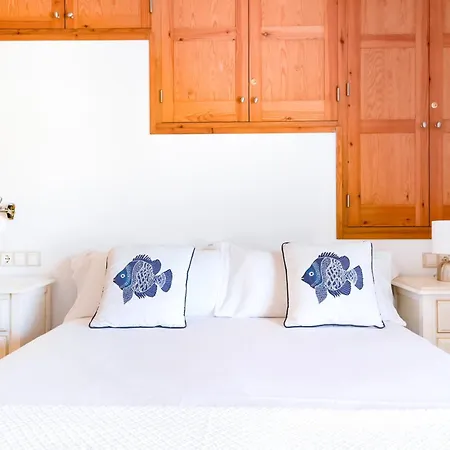 Casa Raul En Casco Antiguo De By Vero Holiday home *