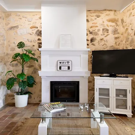 Casa Raul En Casco Antiguo De By Vero Holiday home *